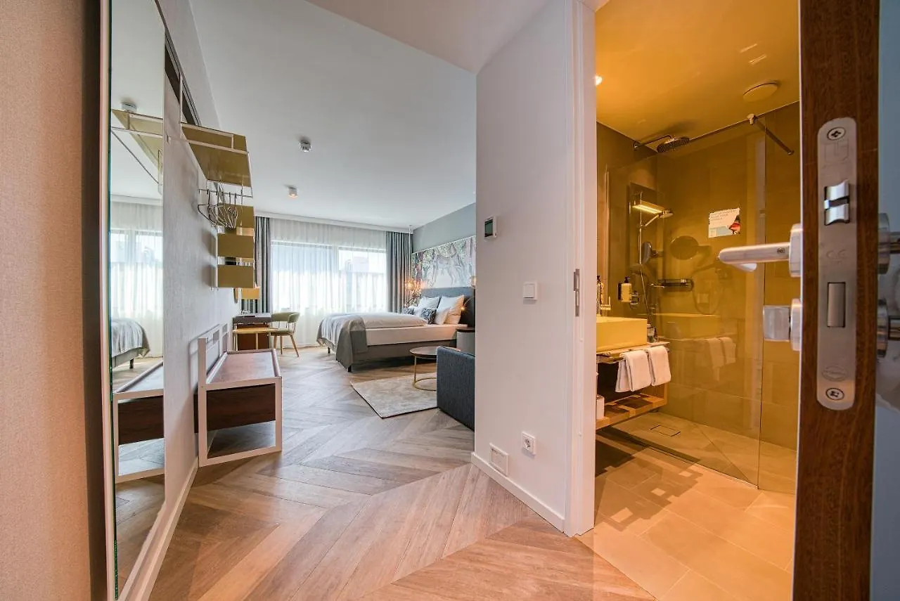 ****  Vienna House Easy By Wyndham Amsterdam Airport Schiphol Hotel Hoofddorp Netherlands